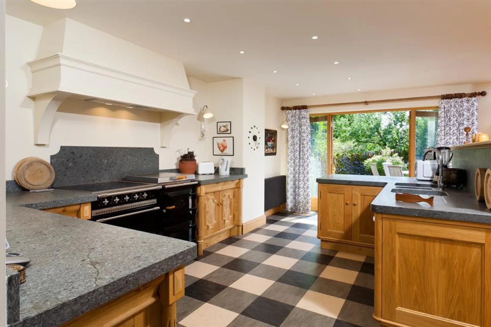 Property image 6 for SC1041368