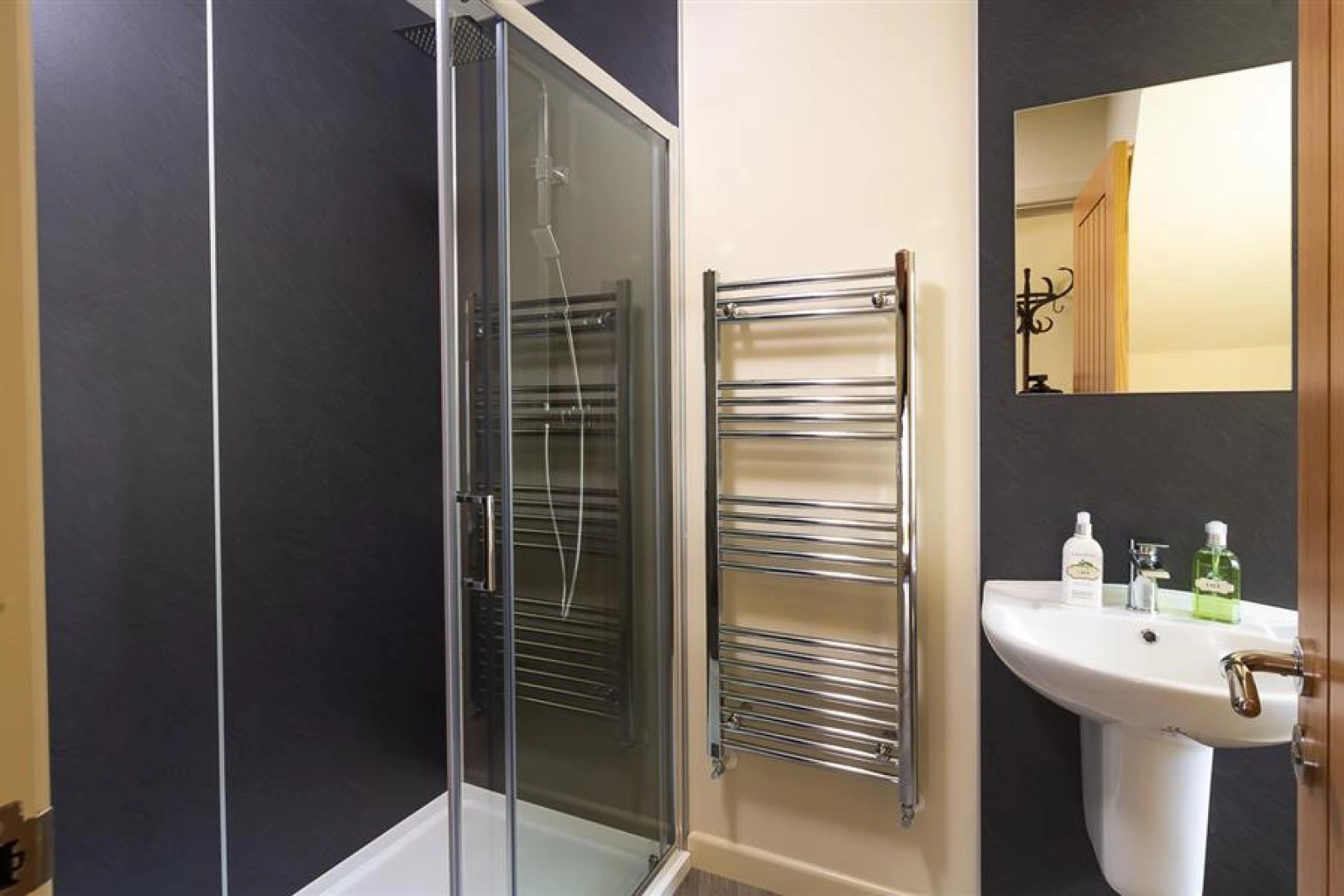 Property image 7 for SC1041458