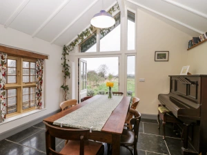 Property image 8 for SC1042359
