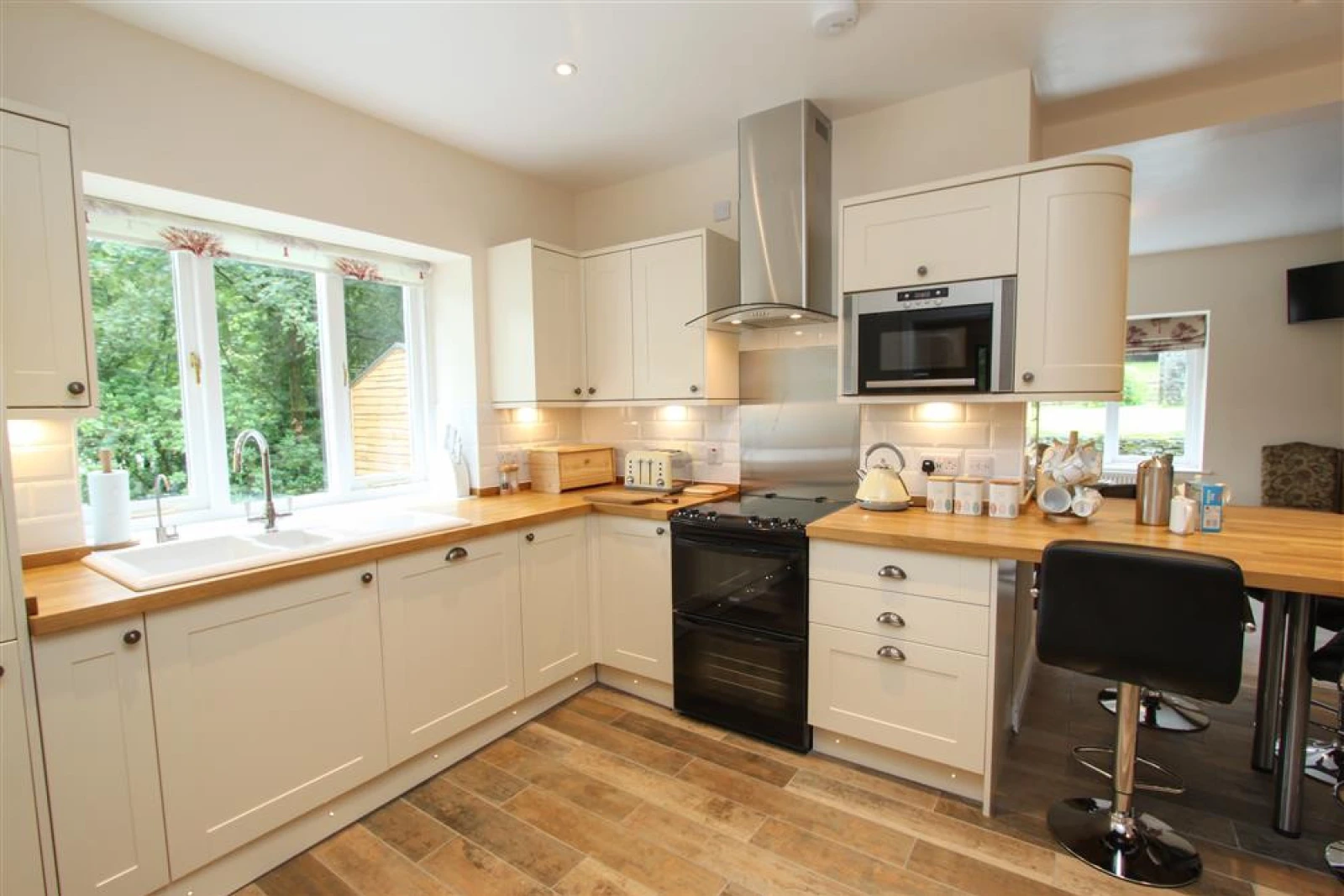 Property image 6 for SC1042952