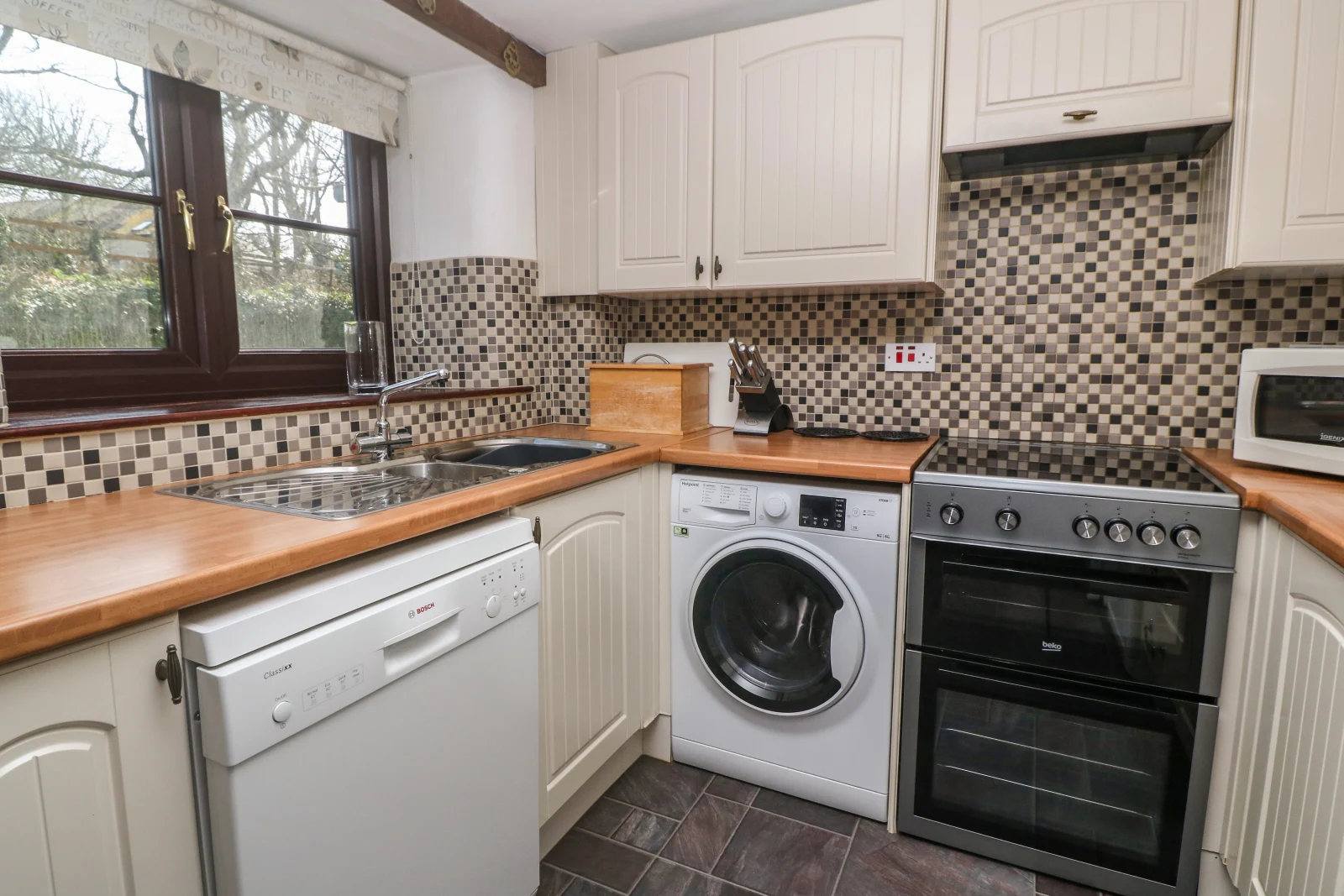 Property image 8 for SC1050561