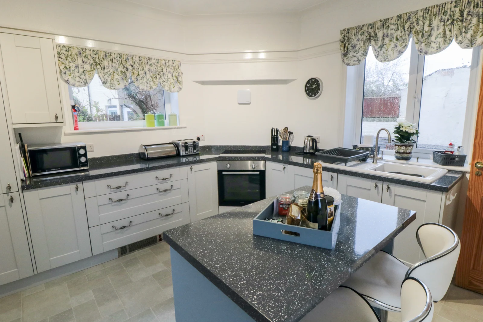 Property image 8 for SC1054301