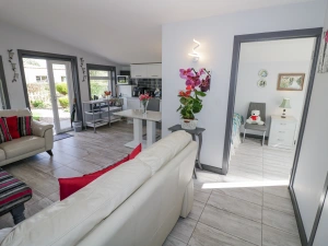 Property image 7 for SC1055879