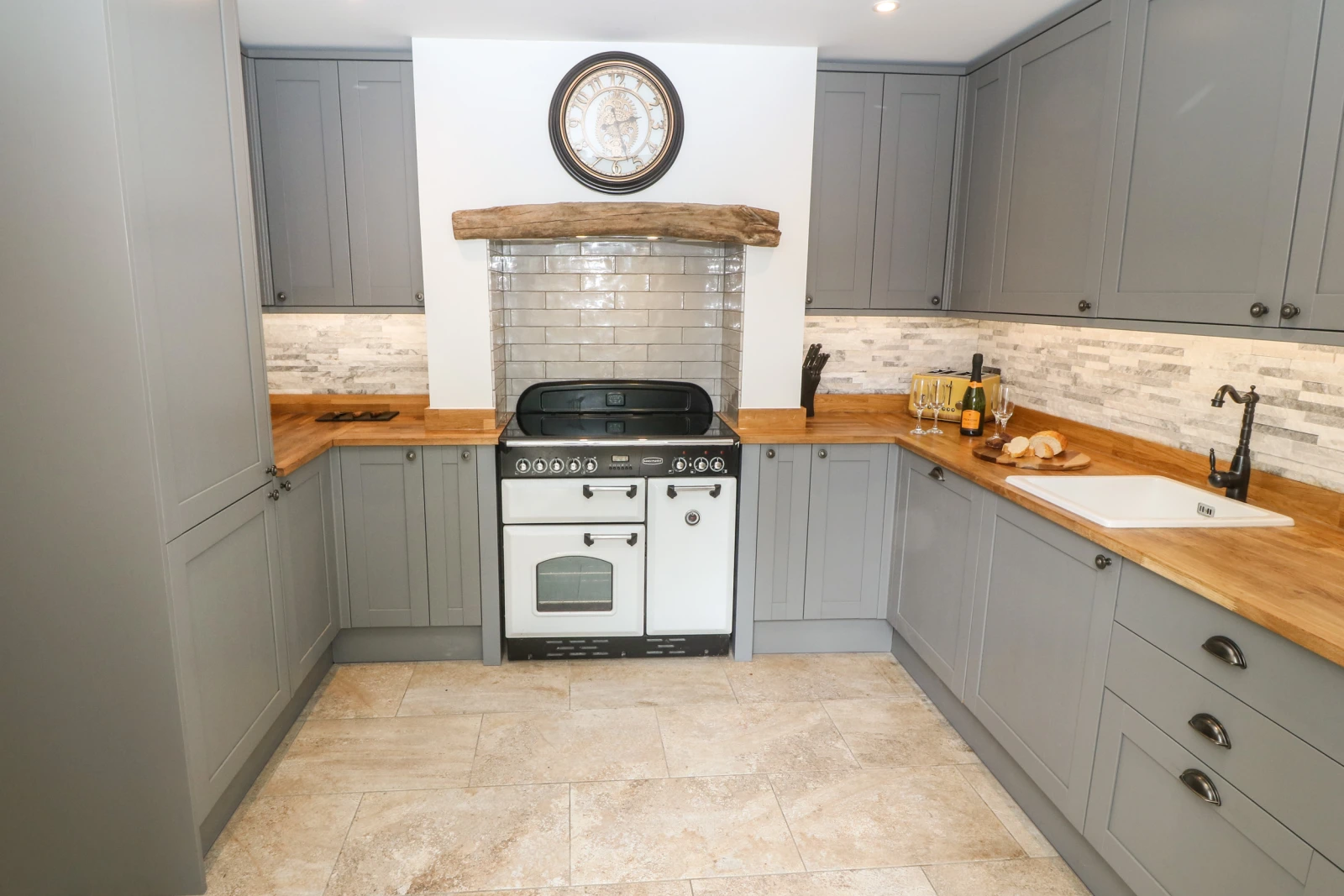 Property image 7 for SC1058980