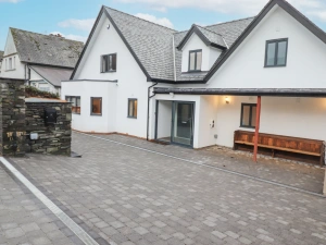 Garth Hill House