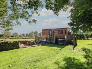 Stag Lodge Pod