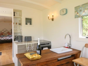 Property image 6 for SC1065300