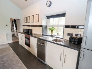 Property image 6 for SC1065654