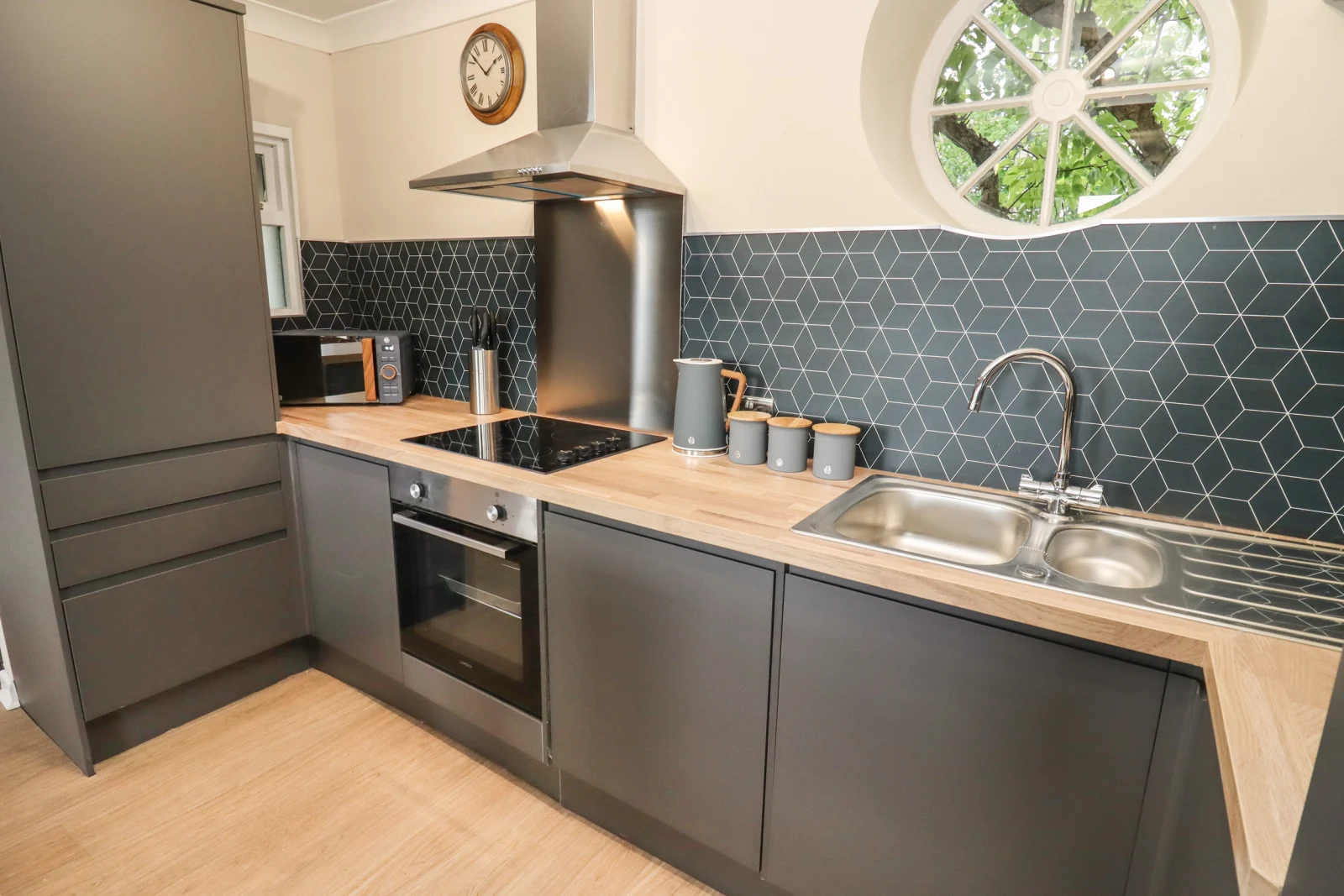 Property image 9 for SC1065656
