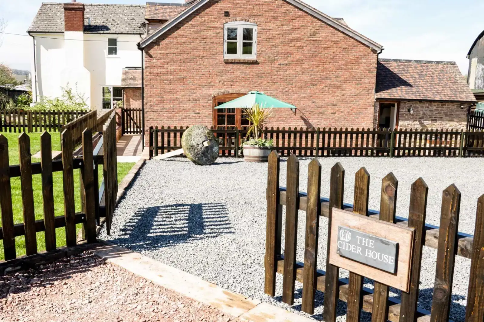 Property image 2 for SC1070977