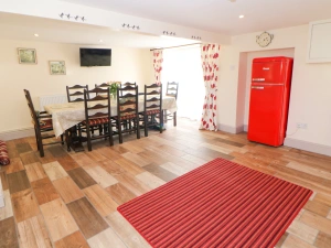 Property image 7 for SC1073636