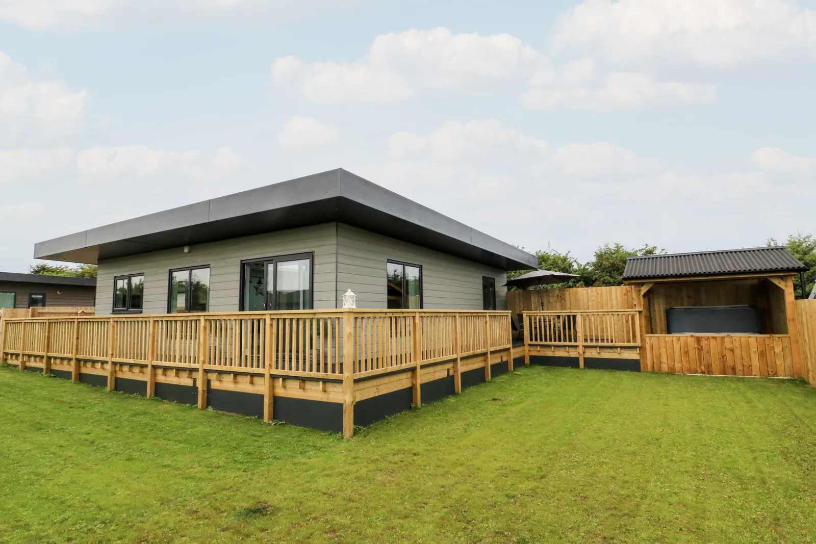 Property image 2 for SC1075884