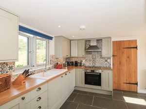 Property image 8 for SC1075885