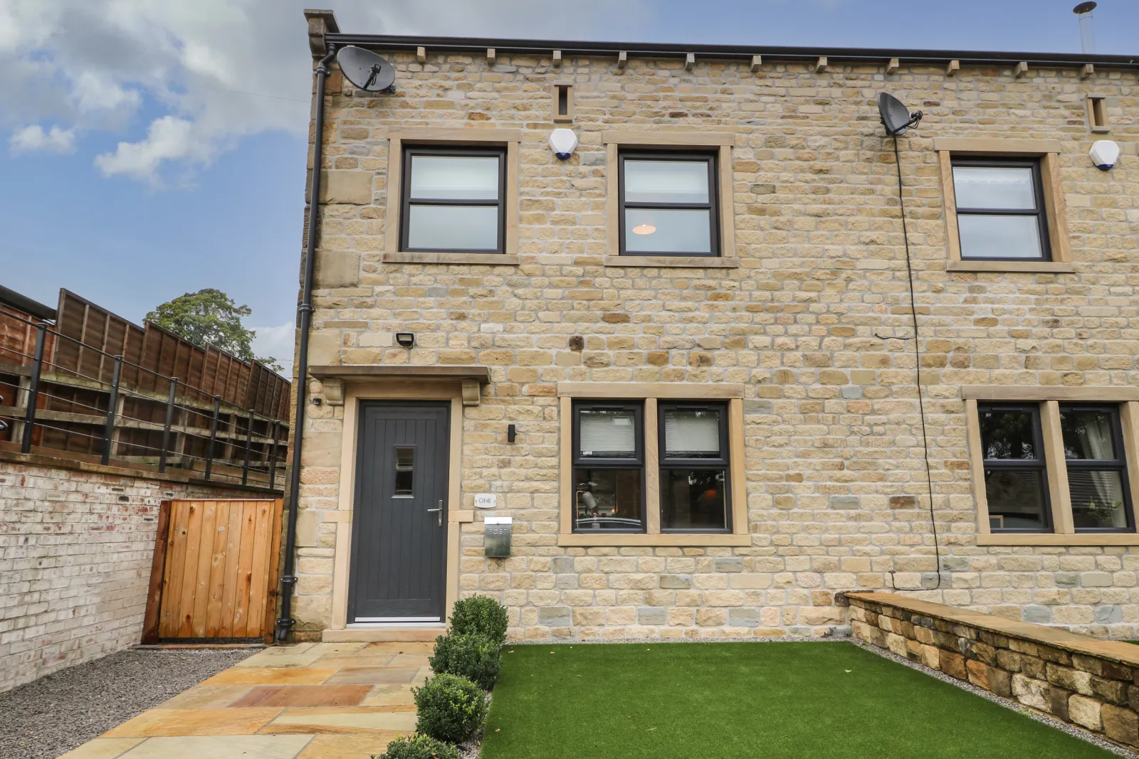 Property image 1 for SC1086133