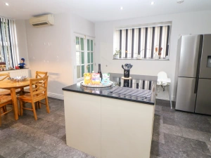 Property image 8 for SC1088609