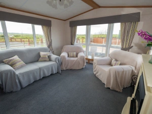 Property image 3 for SC1092136