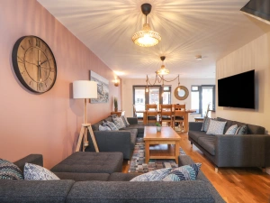 Property image 3 for SC1092982