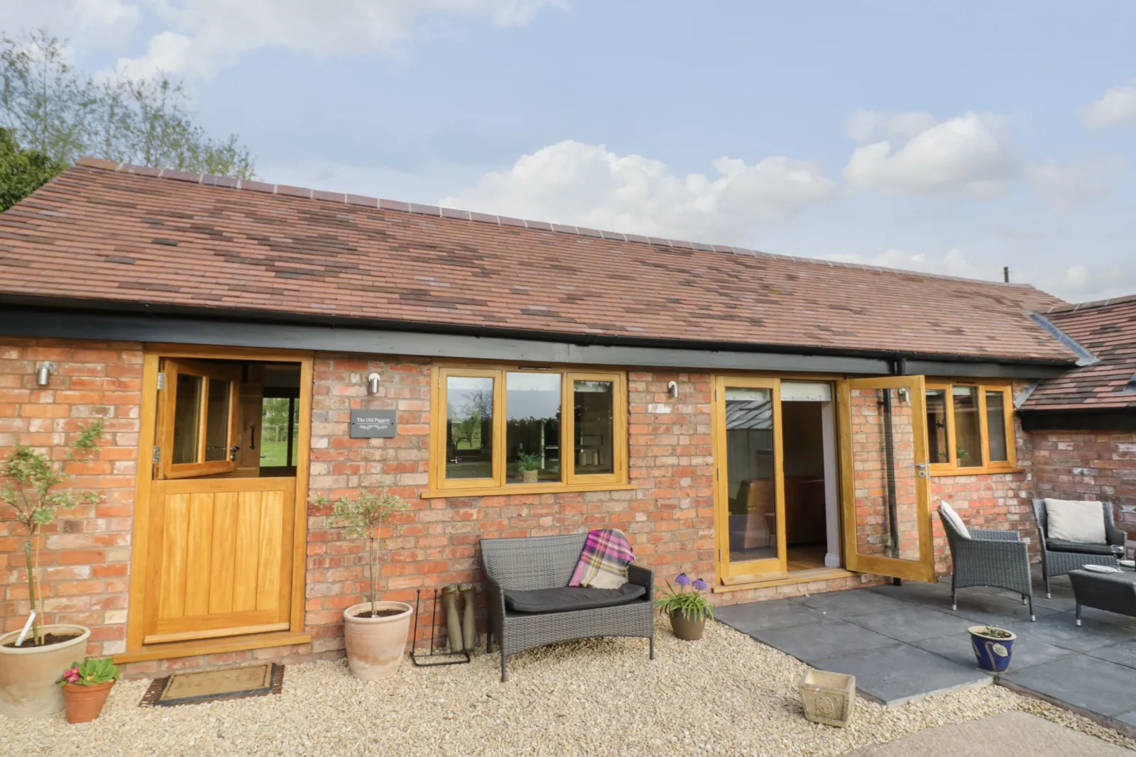 Property image 2 for SC1105036