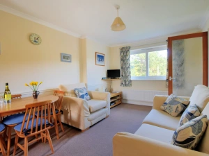 Bridge House Apartment