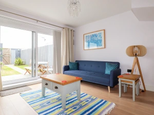 6 Ocean Heights