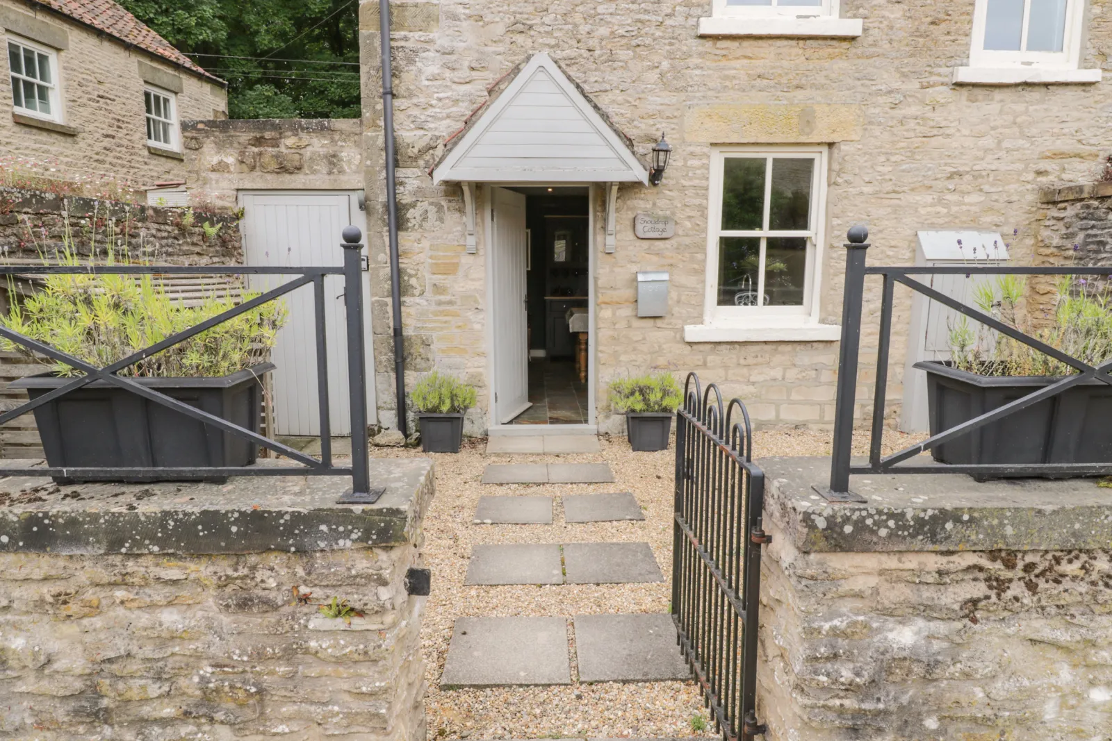 Property image 2 for SC1108141