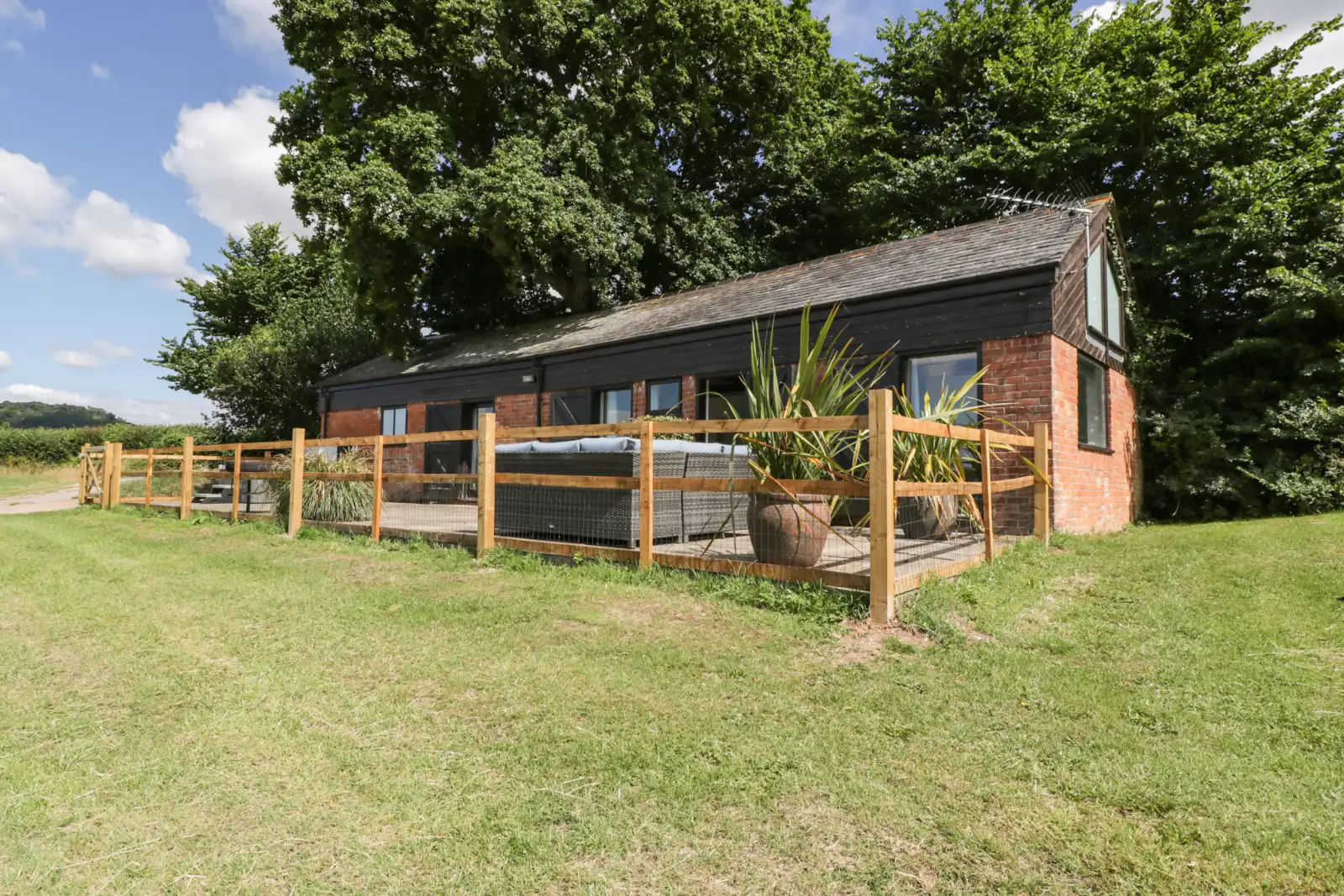 Property image 3 for SC1109656