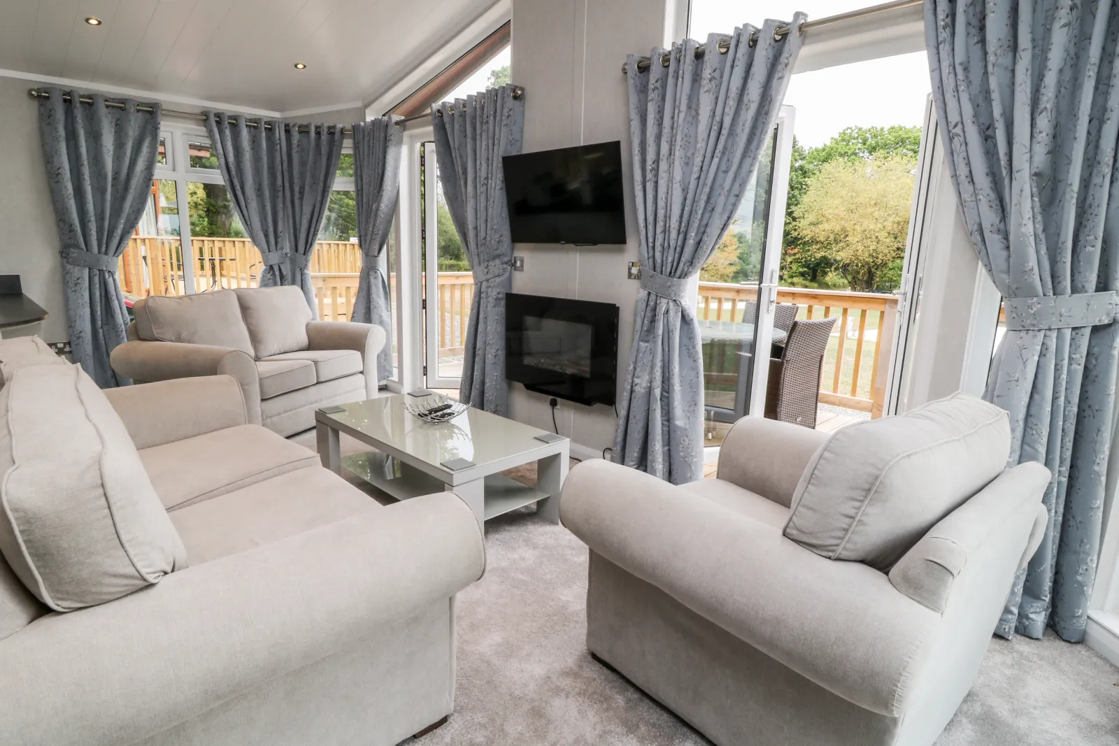 Property image 2 for SC1115759