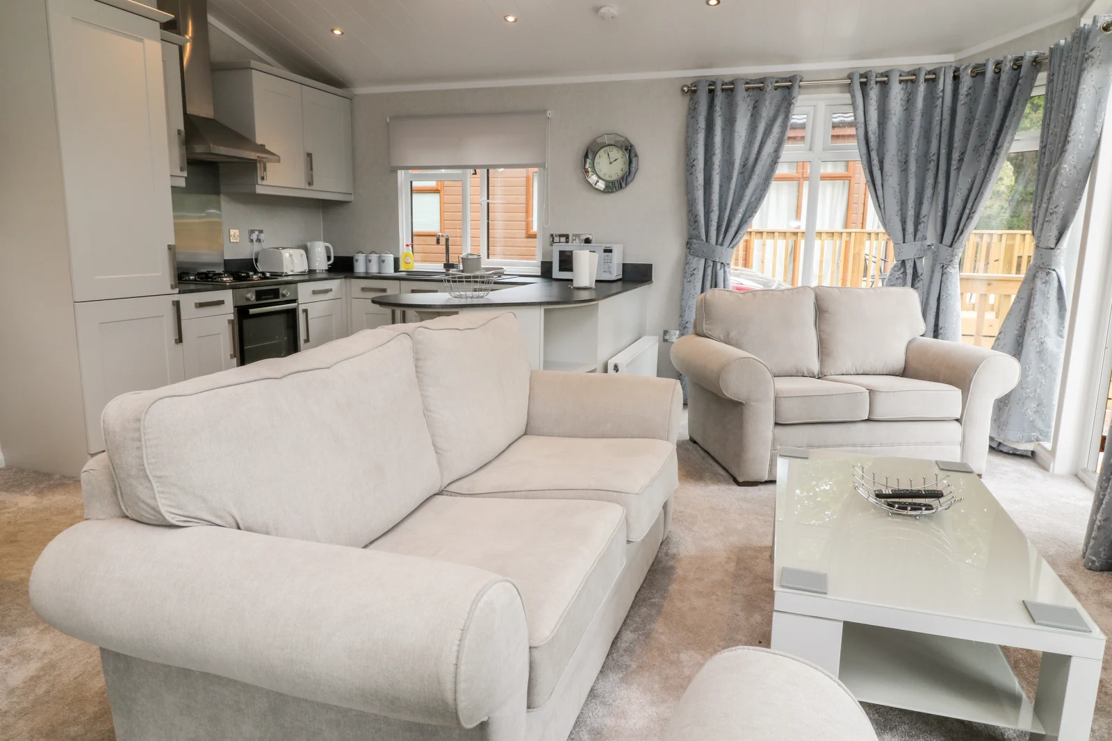 Property image 3 for SC1115759