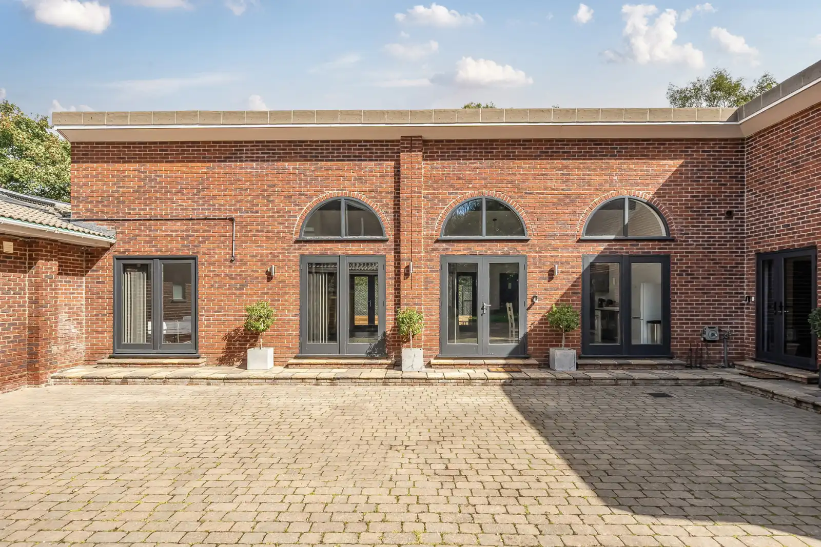 Property image 2 for SC1118275