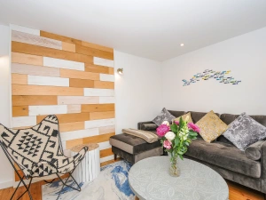 Property image 3 for SC1119407