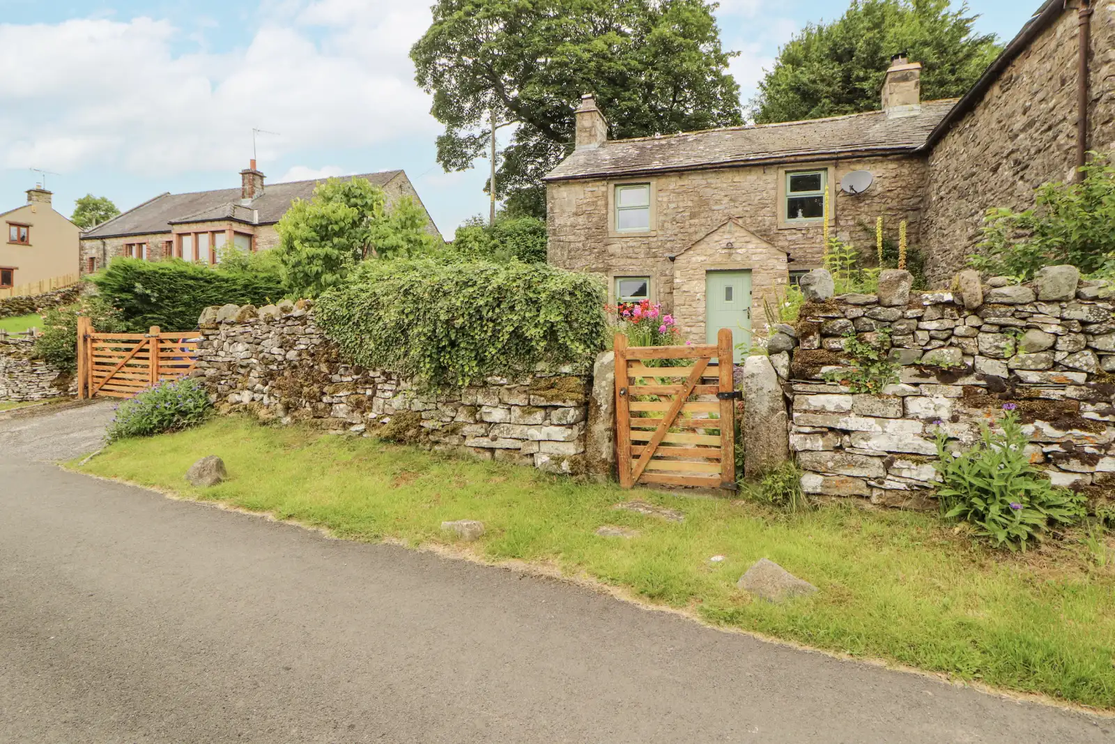 Property image 2 for SC1119499