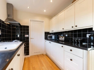 Property image 6 for SC1121899
