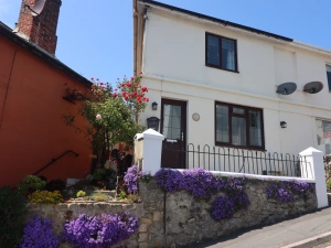 1 Tulse Hill Cottages