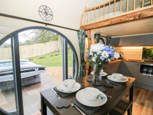 Property image 6 for SC1125506