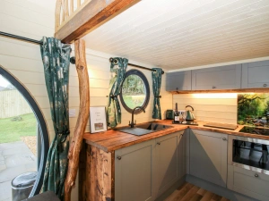 Property image 8 for SC1125506