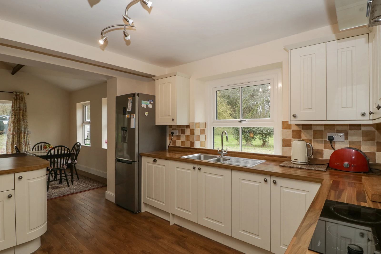 Property image 8 for SC1129635