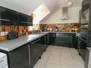 Property image 5 for SC1130068
