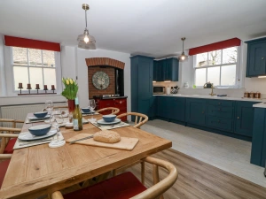 Ellie's Cottage