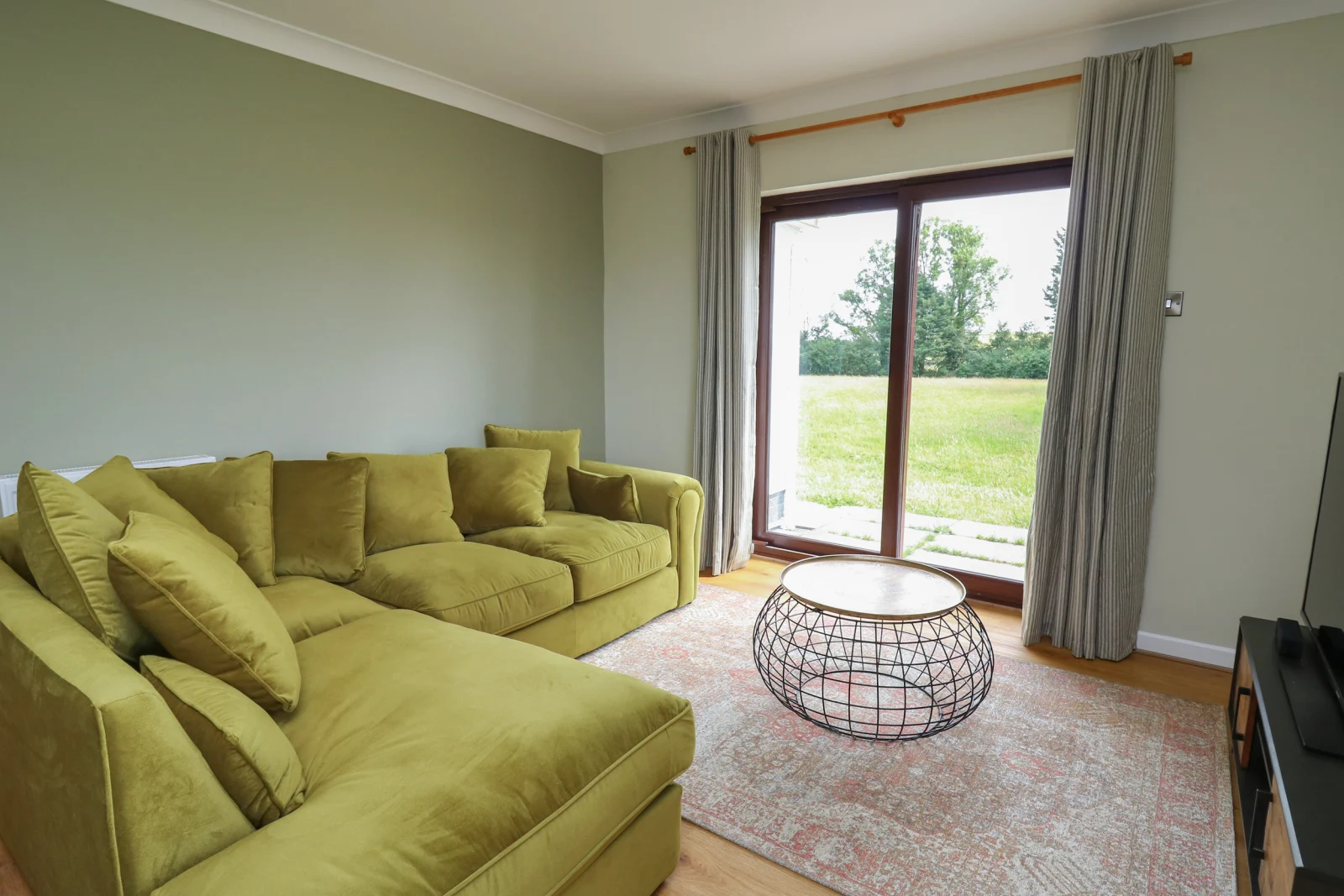 Property image 2 for SC1132356