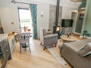 Property image 2 for SC1133509