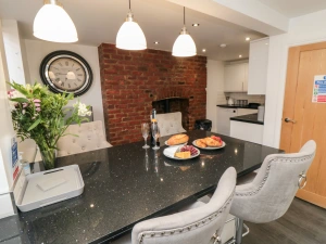 Property image 4 for SC1133840