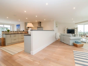 Property image 8 for SC1135930