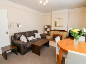 Flat 2