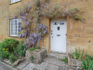 Two Towers Cottage
