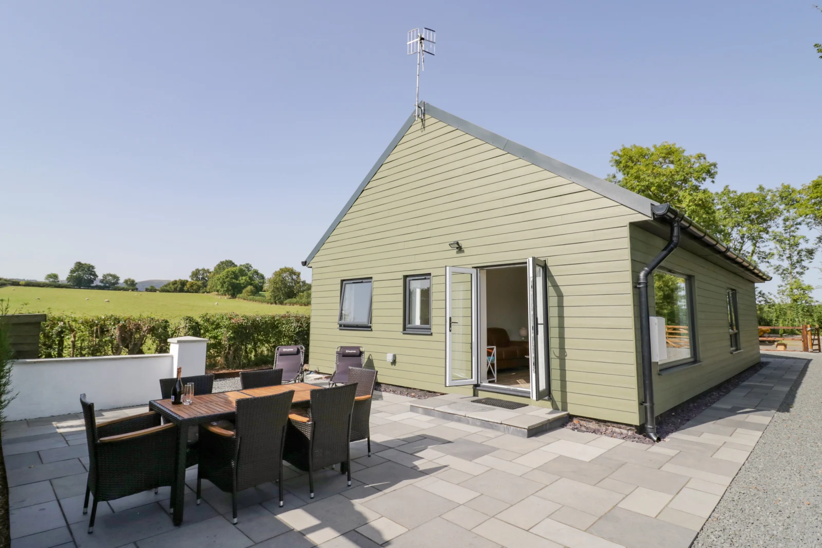 Property image 1 for SC1142756