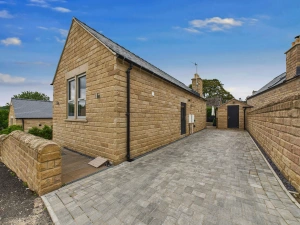 Property image 2 for SC1147569