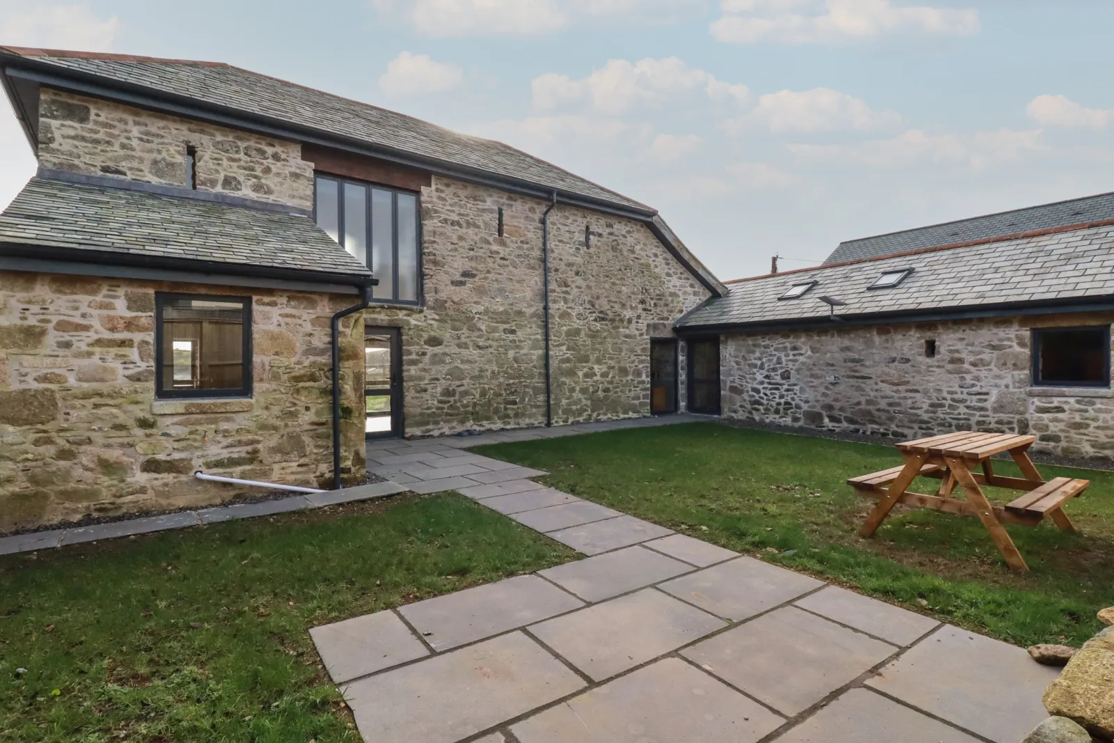Property image 1 for SC1149036
