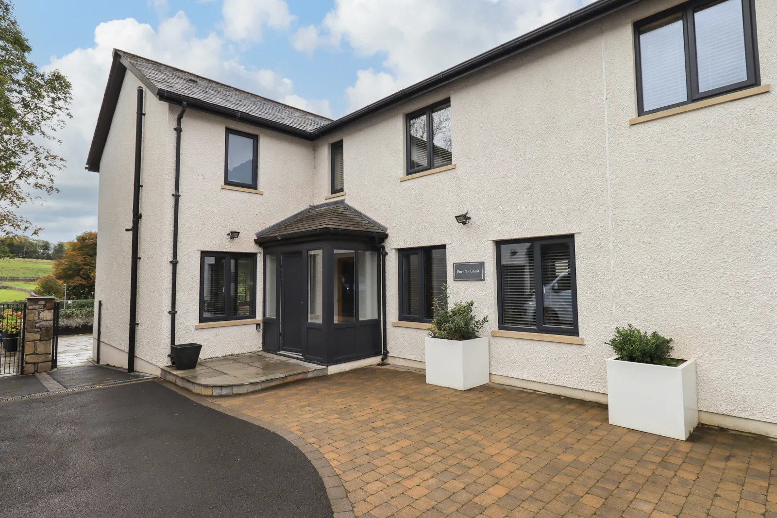 Property image 2 for SC1153899