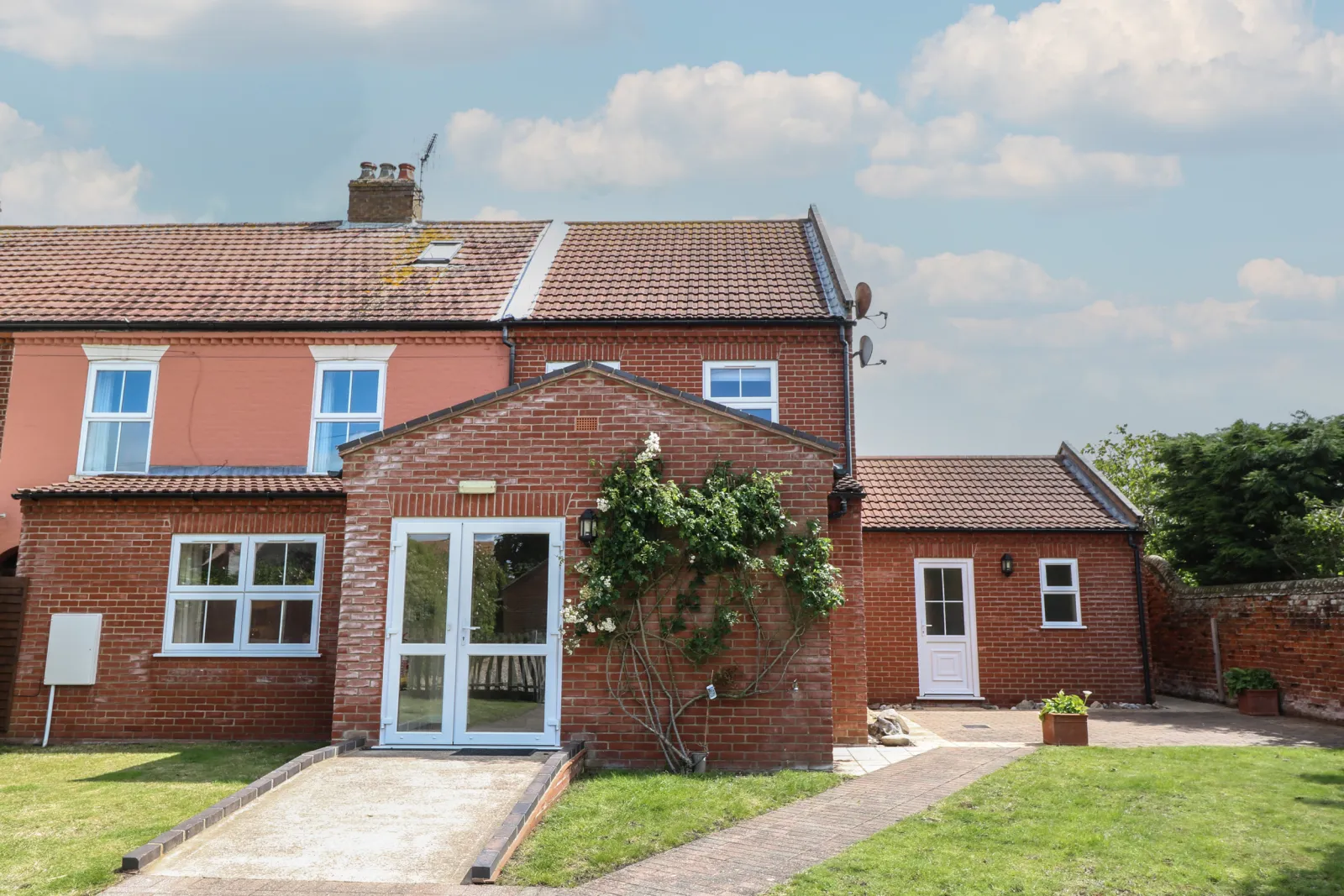 Property image 2 for SC1155242