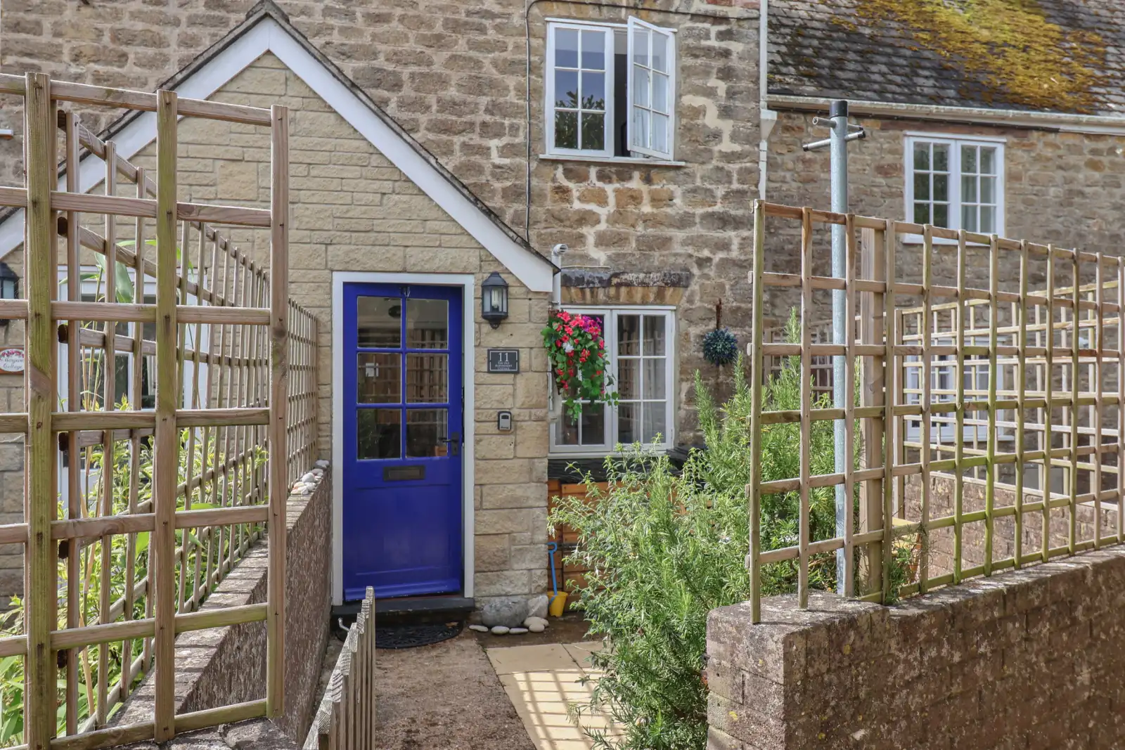 Property image 2 for SC1155307